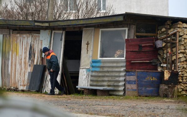 На территории церкви Святого Духа в Гатово  - Sputnik Беларусь