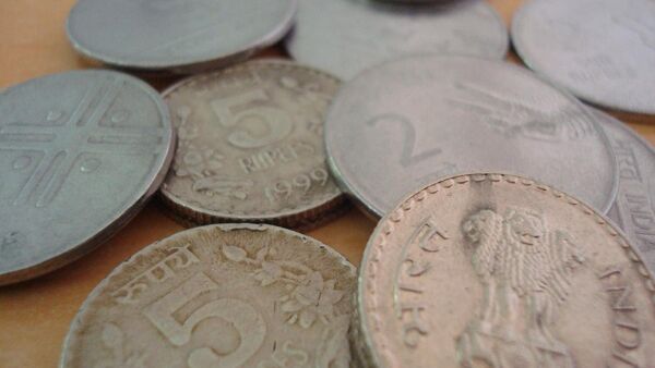 Индийские рупии, архивное фото - Sputnik Беларусь