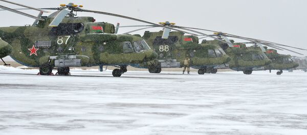 Вертолеты Ми-8 МТБ-5 Вертолеты Ми-8 МТБ-5 - Sputnik Беларусь