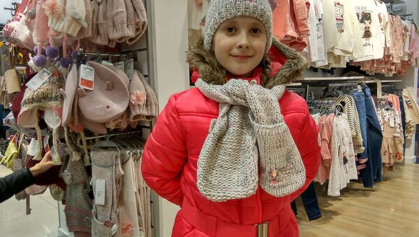 Сколько стоит одеть ребенка на зиму - обзор цен минских магазинов - Sputnik Беларусь
