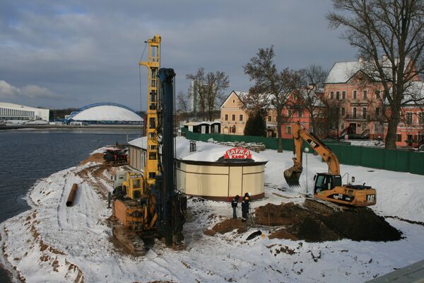 Реконструкция набережной Свислочи в Минске - Sputnik Беларусь