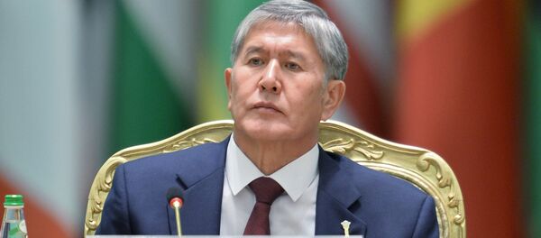 Президент Кыргызской Республики Алмазбек Атамбаев - Sputnik Беларусь