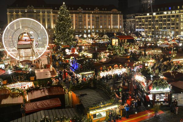 Открытие Рождественской ярмарки в Дрездене - Sputnik Беларусь