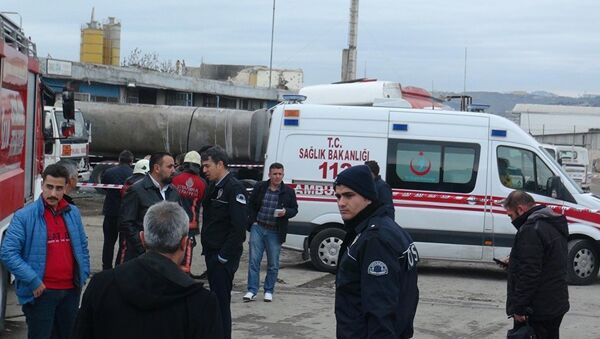 Взрыв на бензовозе произошел вблизи стамбульского района Бююкчекмедже, есть жертвы - Sputnik Беларусь