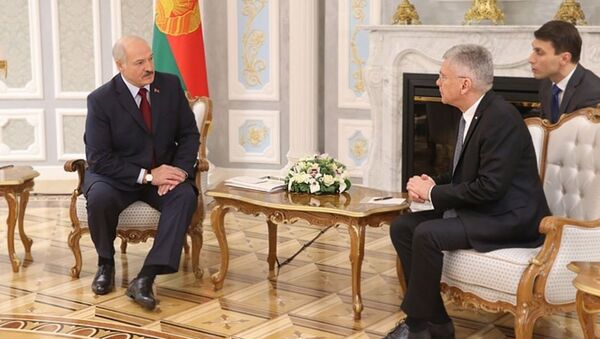 Встреча президента Беларуси Александра Лукашенко с маршалом сената Польши Станиславом Карчевским - Sputnik Беларусь
