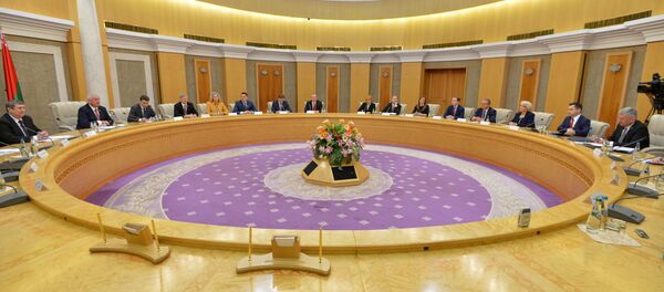 Встреча делегации Сената Польши с белорусскими коллегами - Sputnik Беларусь