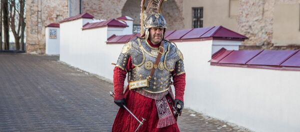 Гусар у Старым замку, архіўнае фота - Sputnik Беларусь