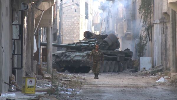 Уличные бои в Алеппо: сирийские танки и пехота освободили квартал Мейсар - Sputnik Беларусь
