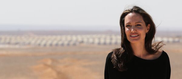 Американская актриса Анджелина Джоли Американская актриса Анджелина Джоли - Sputnik Беларусь