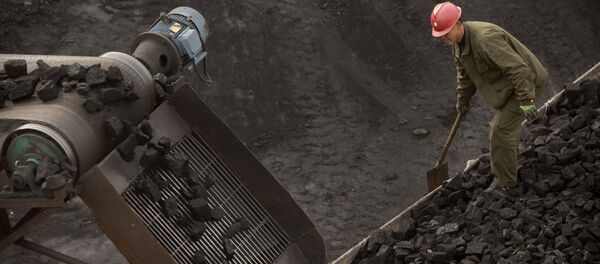Работа угледобывающей отрасли в Китае, архивное фото - Sputnik Беларусь