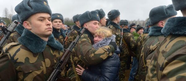 Принятие присяги в 72 гвардейском объединенном учебном центре подготовки прапорщиков и младших специалистов - Sputnik Беларусь