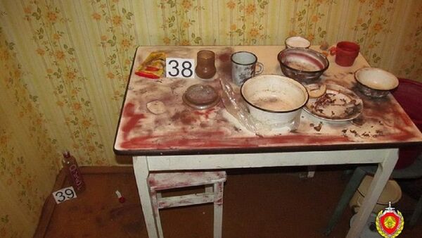 Кухня в квартире, где был найден убитый житель Городка - Sputnik Беларусь