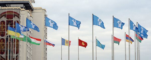 Сцягі СНД, архіўнае фота Сцягі СНД, архіўнае фота - Sputnik Беларусь