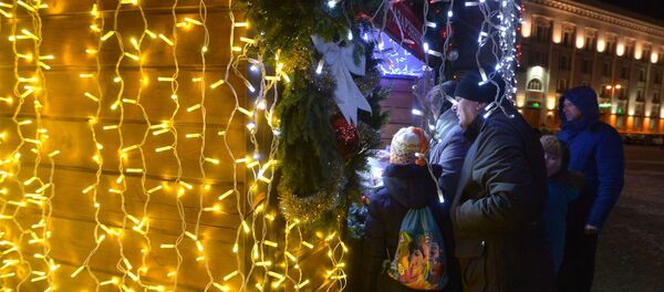 Новогодняя ярмарка в Минске - Sputnik Беларусь