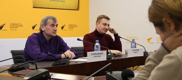 Штрафы или коммунальщики: как решить вопрос уборки снега вокруг машин - Sputnik Беларусь