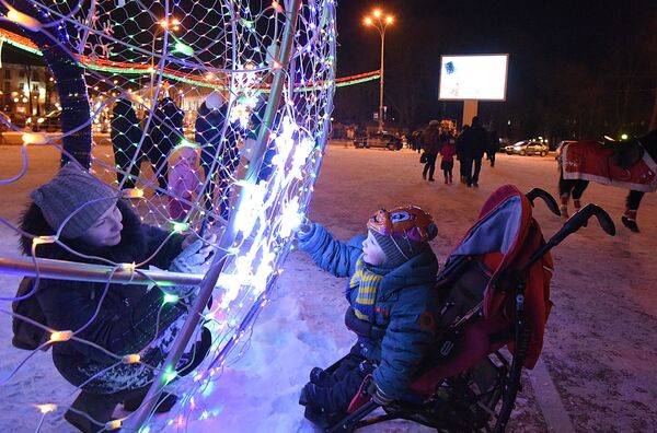 Главная площадь Гомеля превратилась в фотозону - Sputnik Беларусь