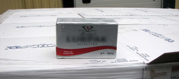 Изъятое витебскими таможенниками сливочное масло - Sputnik Беларусь