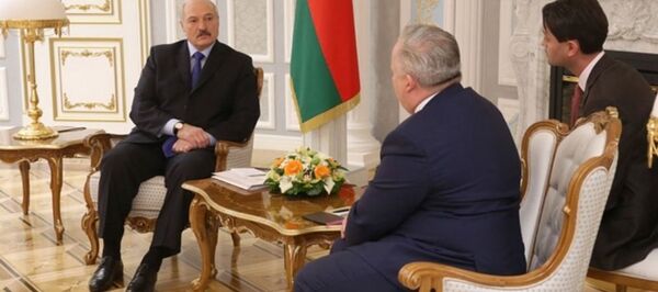 Встреча президента Беларуси Александра Лукашенко с заместителем председателя Парламентской ассамблеи ОБСЕ (ПА ОБСЕ) Кентом Харстедом - Sputnik Беларусь