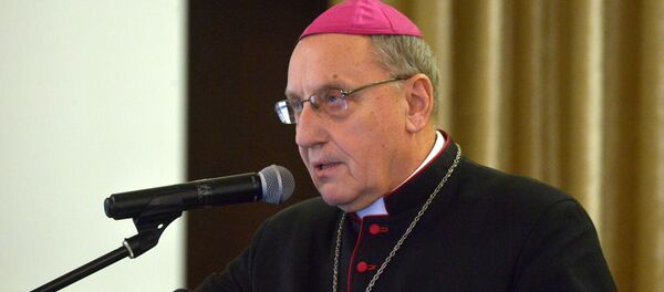 Мітрапаліт Мінска-Магілёўскі арцыбіскуп Тадэвуш Кандрусевіч Мітрапаліт Мінска-Магілёўскі арцыбіскуп Тадэвуш Кандрусевіч - Sputnik Беларусь