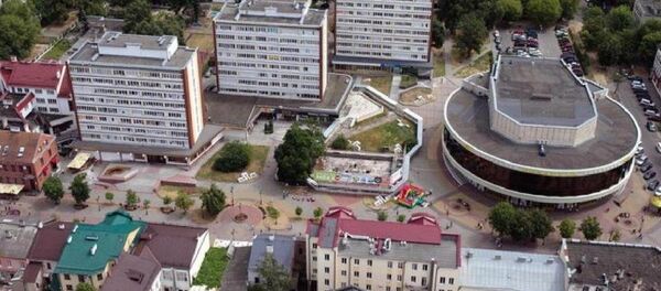 На месте старого фонтана возле кинотеатра Беларусь (на снимке в центре) появится фонтан тысячелетия На месте старого фонтана возле кинотеатра Беларусь (на снимке в центре) появится фонтан тысячелетия - Sputnik Беларусь