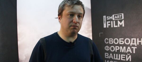О медийности, Елках и национальном кино: интервью Антона Долина - Sputnik Беларусь