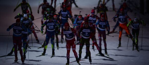Спортсмены на дистанции на трассе в Тюмени, архивное фото - Sputnik Беларусь