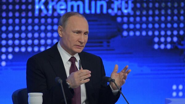 Двенадцатая ежегодная большая пресс-конференция президента РФ Владимира Путина - Sputnik Беларусь