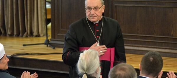 Мітрапаліт Мінска-Магілёўскі арцыбіскуп Тадэвуш Кандрусевіч Мітрапаліт Мінска-Магілёўскі арцыбіскуп Тадэвуш Кандрусевіч - Sputnik Беларусь