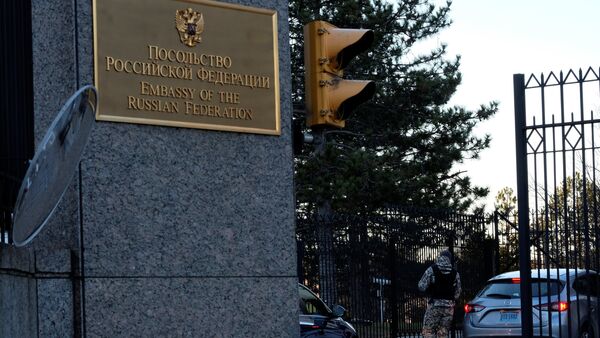 Посольство России на Висконсин авеню в Вашингтоне - Sputnik Беларусь