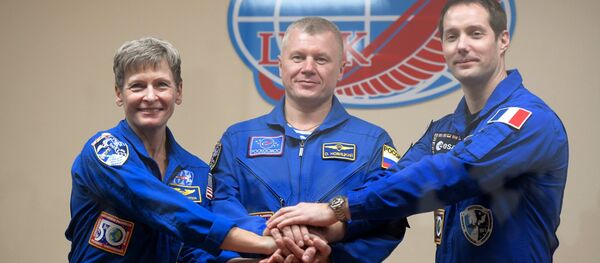 Пресс-конференция экипажа 50/51-й экспедиции на МКС - Sputnik Беларусь