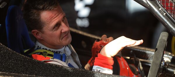Немецкий автогонщик Михаэль Шумахер Немецкий автогонщик Михаэль Шумахер - Sputnik Беларусь