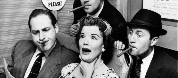 Американские актеры читают The New York Times, 1950-е годы - Sputnik Беларусь