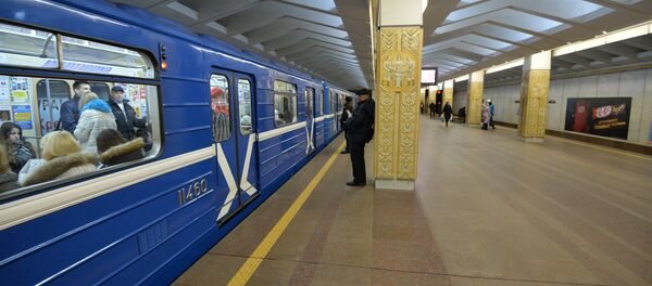 Мінскі метрапалітэн, станцыя Якуба Коласа Мінскі метрапалітэн, станцыя Якуба Коласа - Sputnik Беларусь