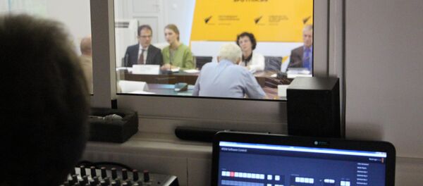 Перед началом круглого стола в пресс-центре Sputnik Перед началом круглого стола в пресс-центре Sputnik - Sputnik Беларусь