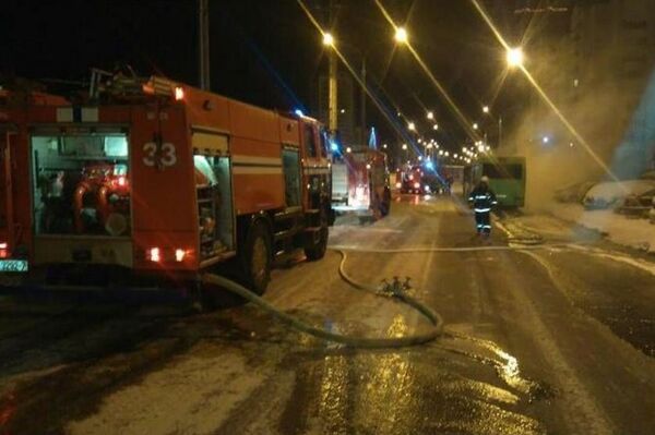 Ликвидировали ЧП несколько пожарных расчетов Ликвидировали ЧП несколько пожарных расчетов - Sputnik Беларусь