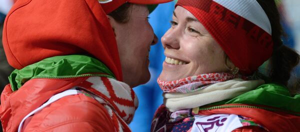 Слева направо: Дарья Домрачева и Надежда Скардино - Sputnik Беларусь