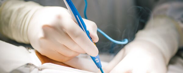 Операция по удалению злокачественной опухоли Операция по удалению злокачественной опухоли - Sputnik Беларусь