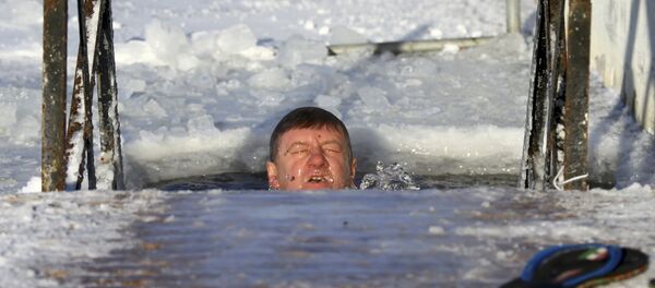 Калядная раніца ў Мінску: на вуліцы - мінус 26 градусаў Калядная раніца ў Мінску: на вуліцы - мінус 26 градусаў - Sputnik Беларусь