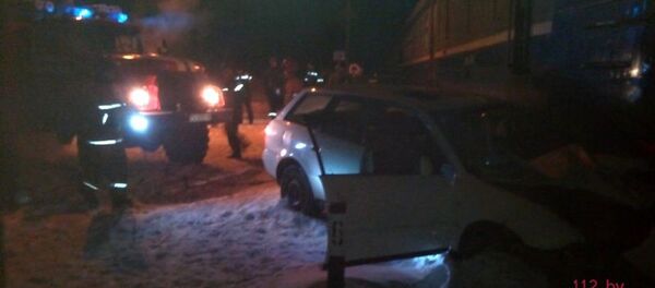 Поезд столкнулся c Ауди в Брестcкой области - Sputnik Беларусь