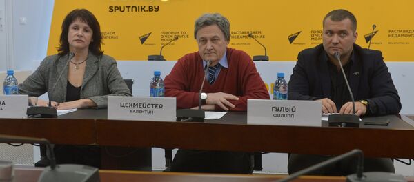 Эксперты в МПЦ Sputnik обсудили указ о безвизовом въезде - Sputnik Беларусь