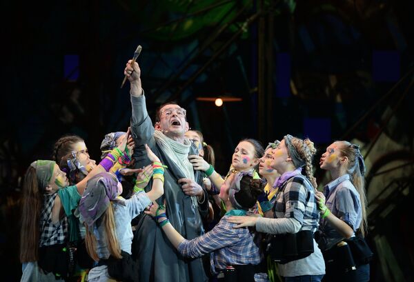 Актер Константин Хабенский в сцене из благотворительного детского мюзикла Поколение Маугли  - Sputnik Беларусь