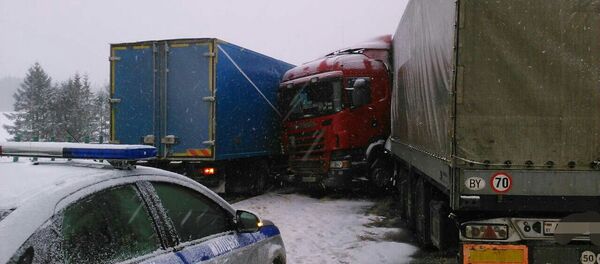 ДТП с участием фуры на трассе Минск - Гомель - Sputnik Беларусь