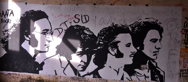 Граффити с изображением группы The Beatles Граффити с изображением группы The Beatles - Sputnik Беларусь