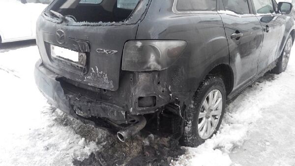 Пострадавшая в результате поджога Mazda - Sputnik Беларусь