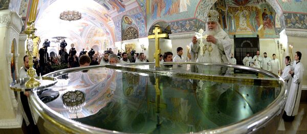 Праваслаўная царква змяніла правілы хрышчэння дзяцей Праваслаўная царква змяніла правілы хрышчэння дзяцей - Sputnik Беларусь