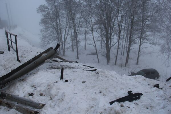 Пробитое нетрезвым водителем ограждение в Гомеле - Sputnik Беларусь