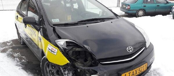 Toyota Prius на штрафстоянке в Бресте - Sputnik Беларусь