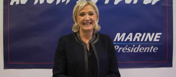 Лидер французской партии Национальный фронт Марин Ле Пен - Sputnik Беларусь