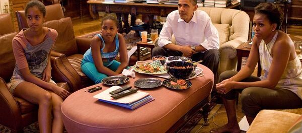 Теперь семья Обамы будет жить жизнью обычных американцев - Sputnik Беларусь
