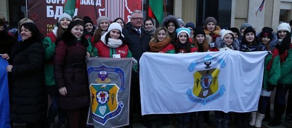 Министр образования Игорь Карпенко с участниками 52-го Звездного похода Министр образования Игорь Карпенко с участниками 52-го Звездного похода - Sputnik Беларусь